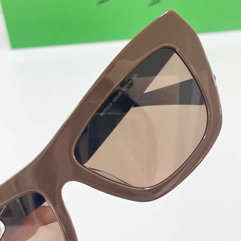 Picture of Bottega Veneta Sunglasses _SKUfw41175047fw